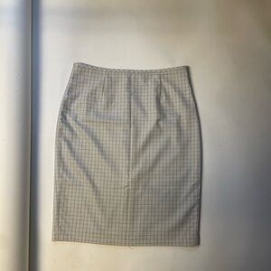 Elegant Gray Pencil Skirt